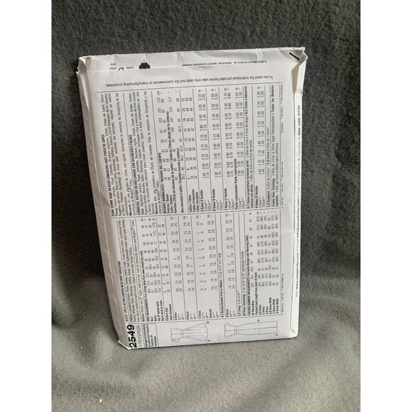 Simplicity 2549 Misses Evening & Day Dresses Sewing Pattern Sizes 6-14 - uncut - Picture 2 of 2